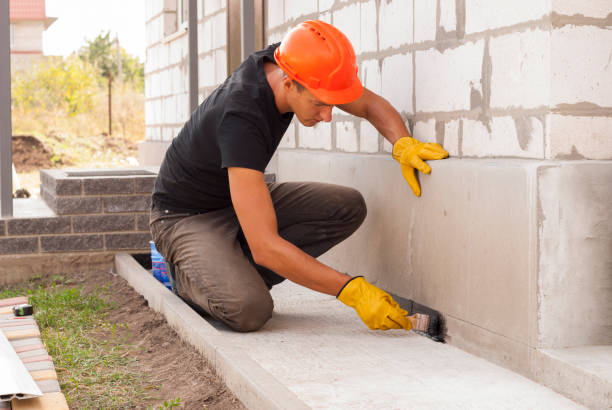 Waterproofing professionals working in Commiskey, IN